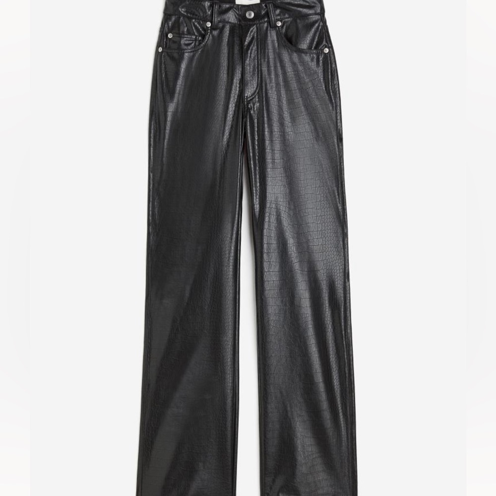 Crocodile-patterned pants - Picture 3 of 6
